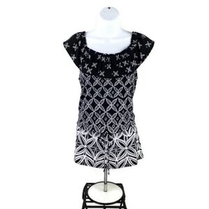 White House Black Market Black White Geometric Print Sleeveless Top Women Medium